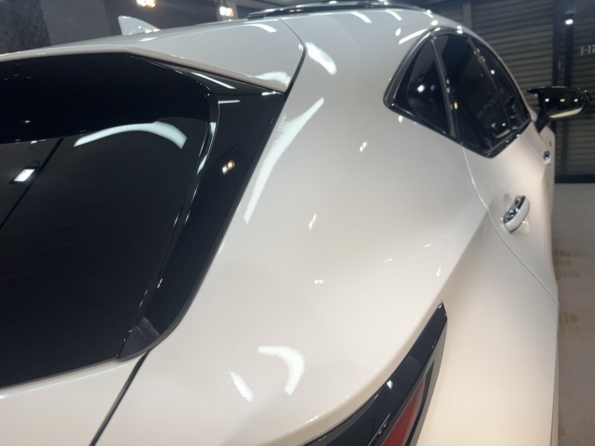レクサス NX350hへのセラミックコーティング二層“SIX CERAMIC”の施工完了