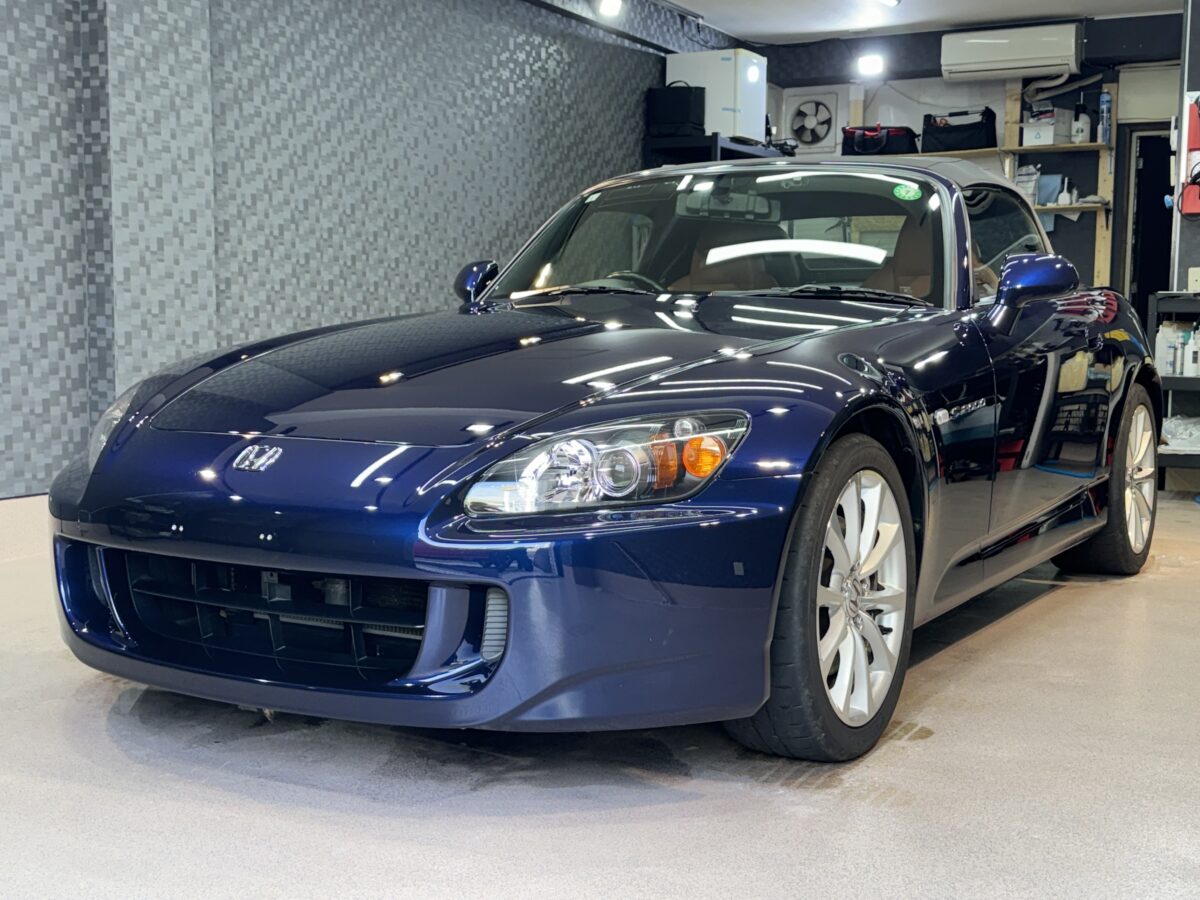 スクラッチ傷を徹底研磨で新車以上の輝きに! 経年車 ホンダ S2000をのガラスコーティング施工車事例 / 神奈川県鎌倉市N様より | 横浜でカーコーティングなら専門店のミスターポリッシュへ