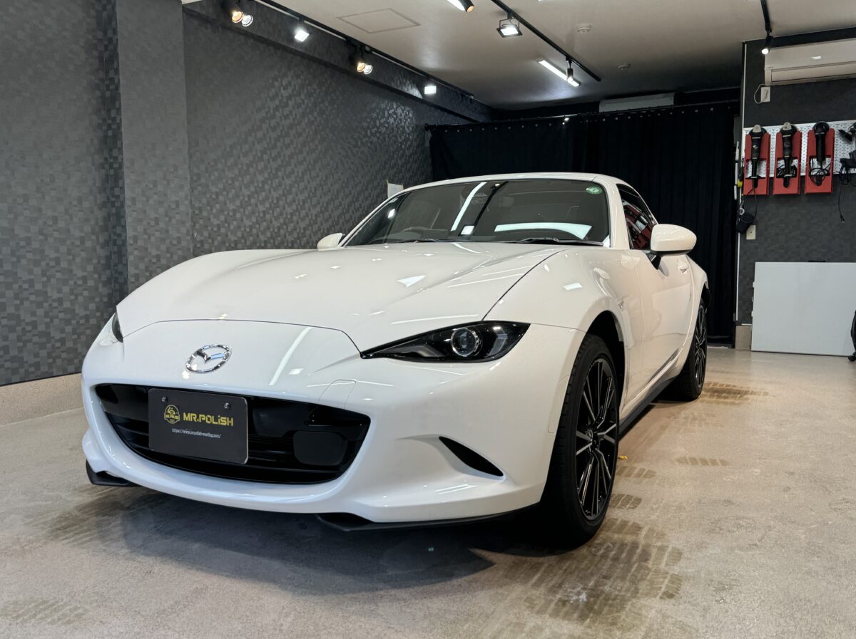 新型車マツダ ロードスターのガラスコーティング施工が完了