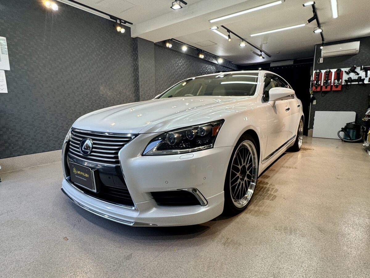 経年車レクサス LS460のガラスコーティング施工車事例 / 神奈川県横浜市中区N様より