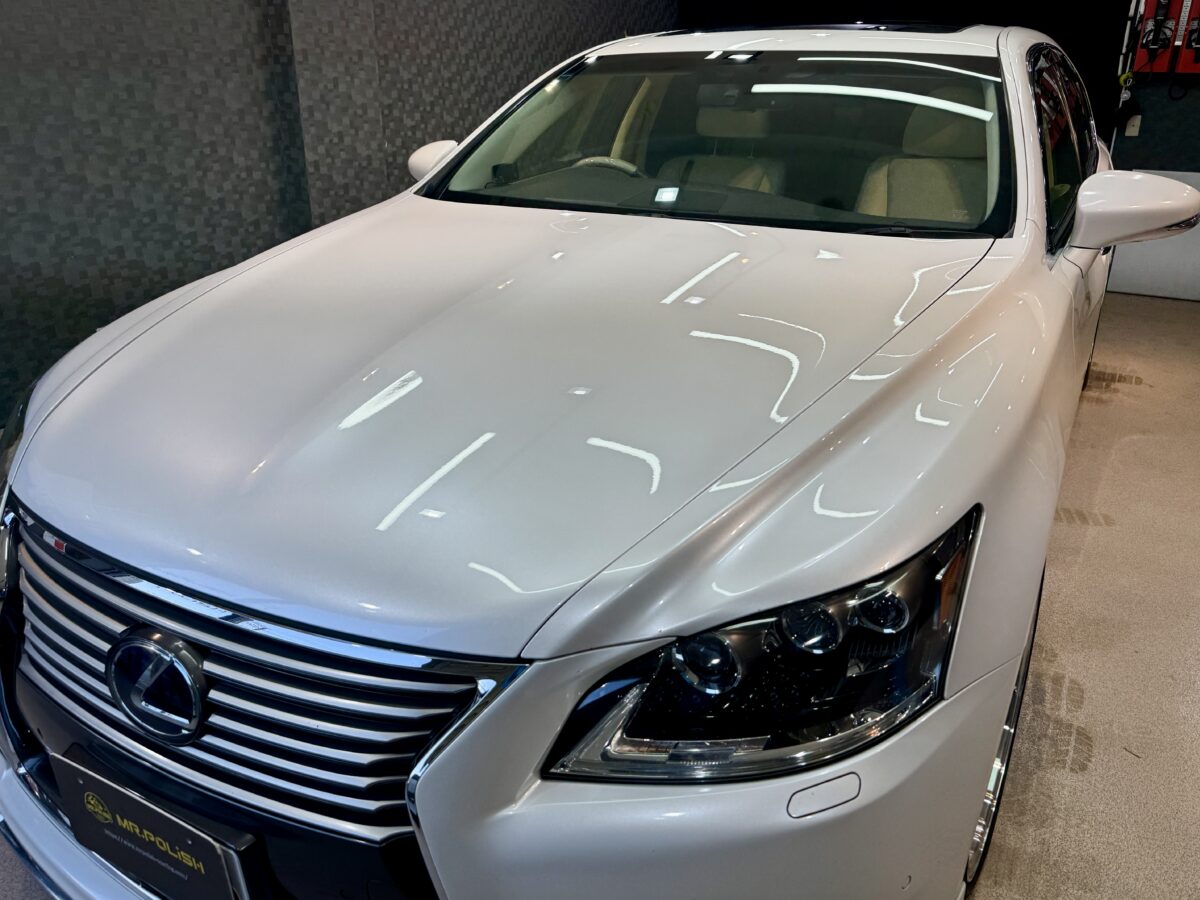レクサス LS460のガラスコーティングの施工が完了