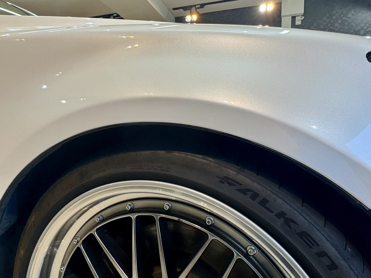 レクサス LS460のガラスコーティングの施工が完了