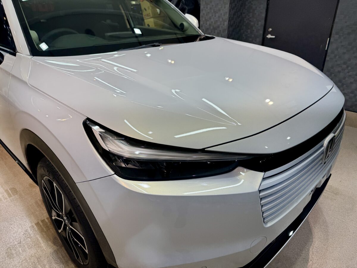 新型車ホンダ ヴェゼルへのセラミックコーティングの施工が完了