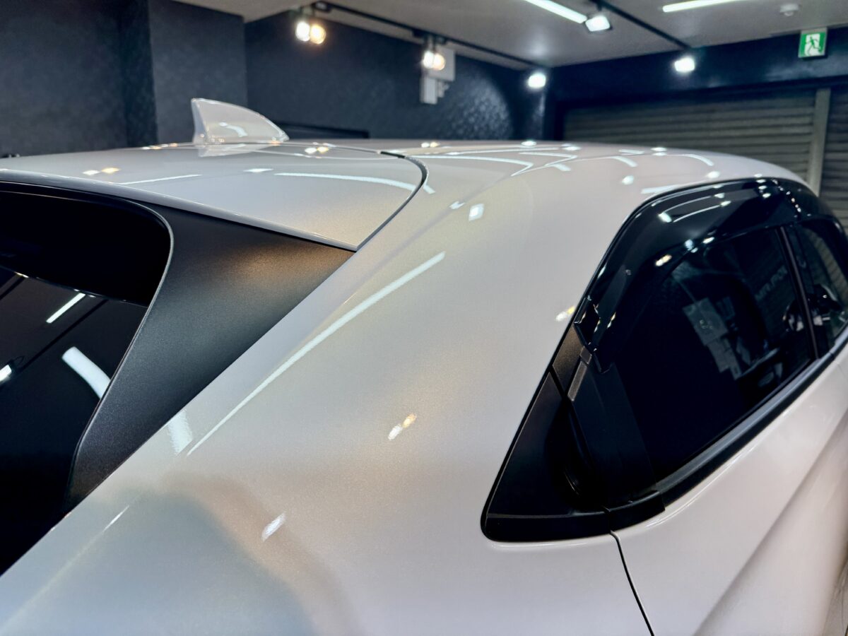 新型車ホンダ ヴェゼルへのセラミックコーティングの施工が完了