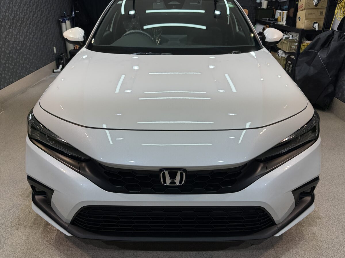 ホンダ シビックのガラスコーティング施工が完了