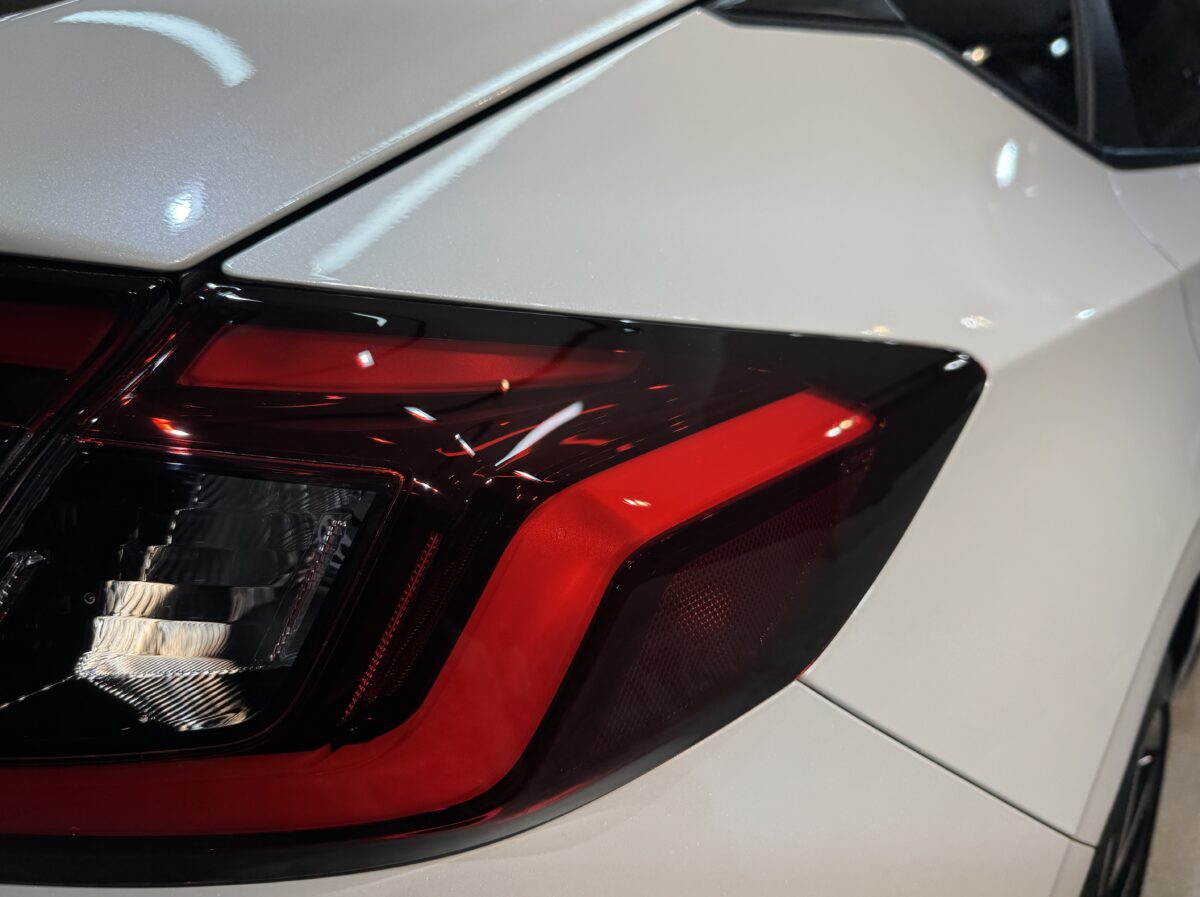 ホンダ シビックのガラスコーティング施工が完了