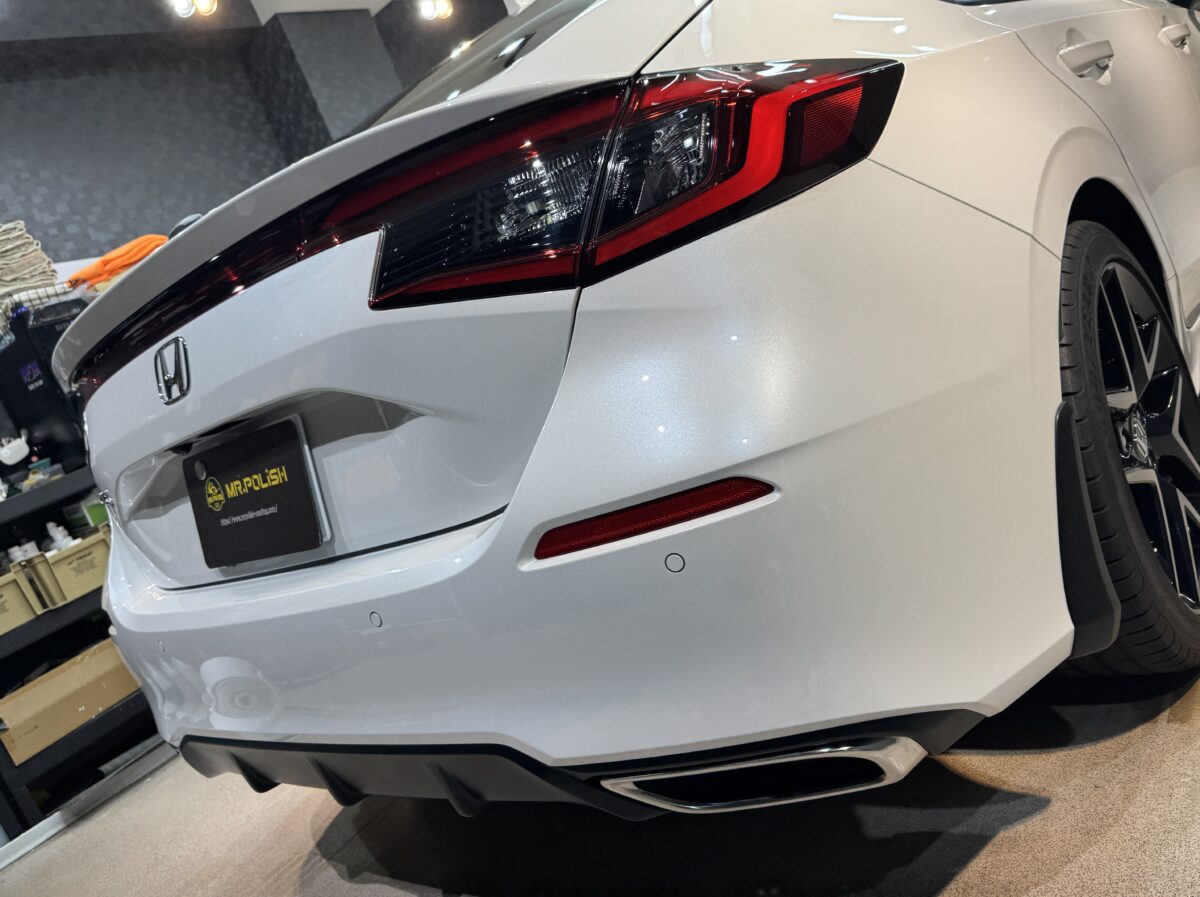 ホンダ シビックのガラスコーティング施工が完了