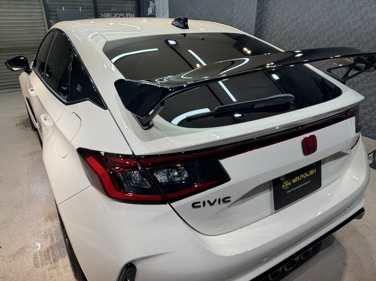 ホンダ シビックTypeRへのセラミックコーティング施工が完了