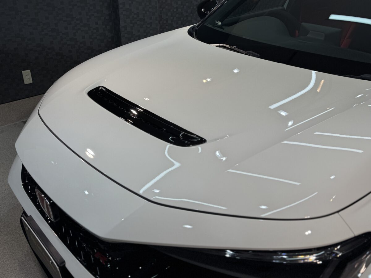 ホンダ シビックTypeRへのセラミックコーティング施工が完了