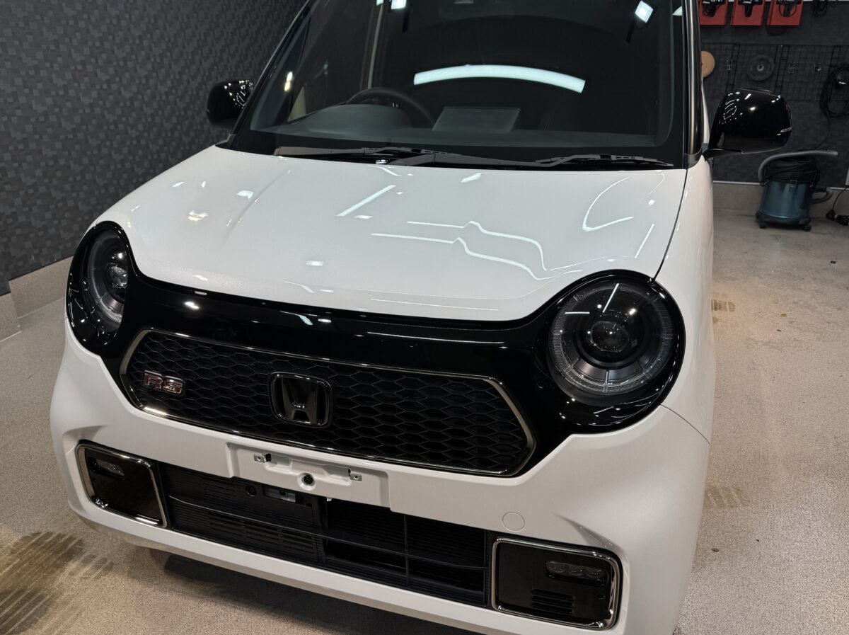 ホンダ N-ONEのガラスコーティング施工が完了