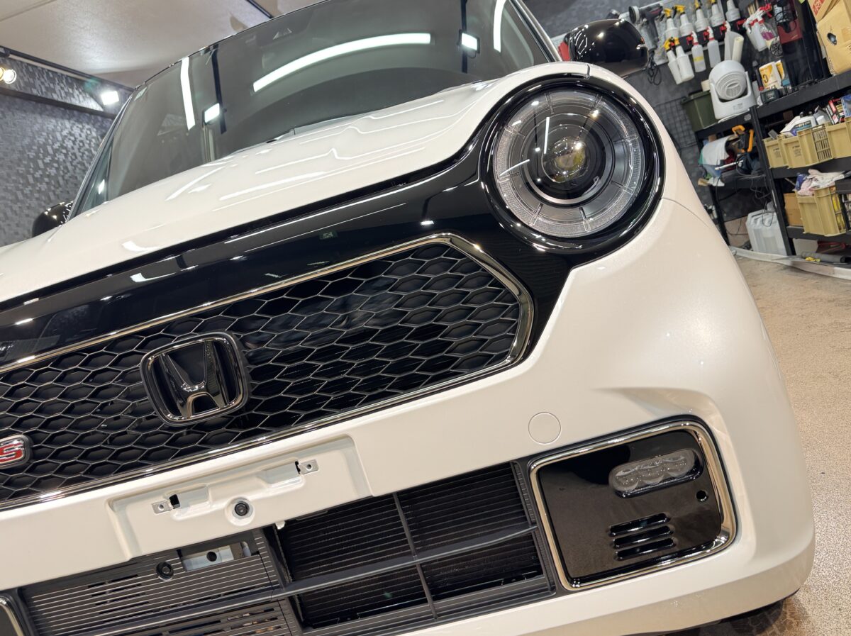 ホンダ N-ONEのガラスコーティング施工が完了