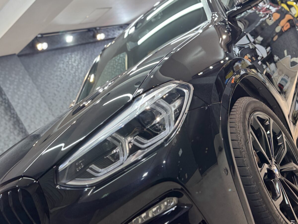 BMW X3へのセラミックコーティング二層施工が完了