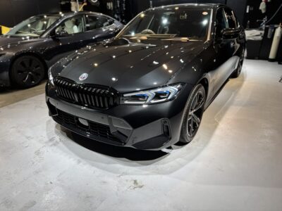 経年車BMW 3シリーズのセラミックコーティング二層の施工事例 ／ 神奈川県横浜市都筑区S様より