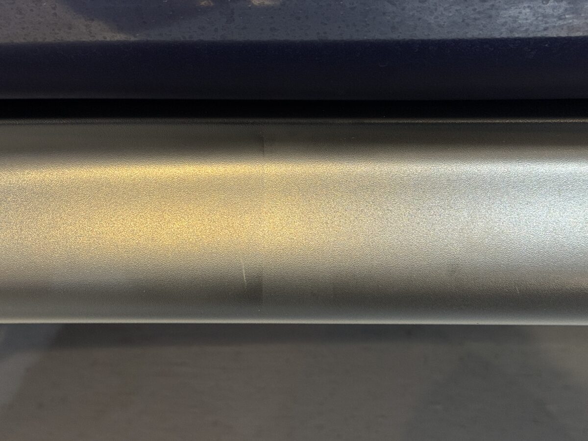 未塗装樹脂：専用コーティング