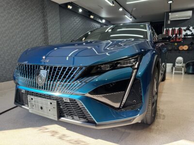 新型車プジョー 308のガラスコーティング施工車事例 ／ 神奈川県横浜市戸塚区U様より