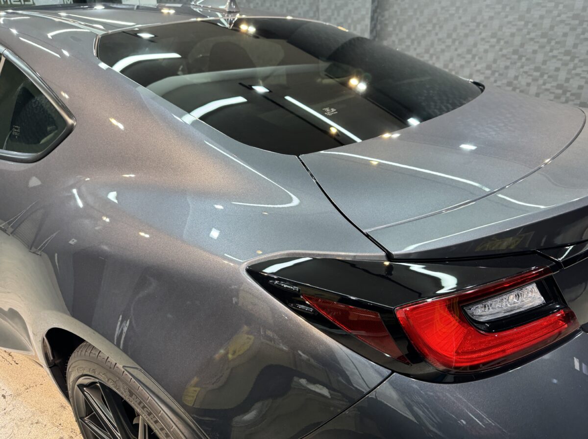 新型車トヨタ GR86へのセラミックコーティング施工が完了