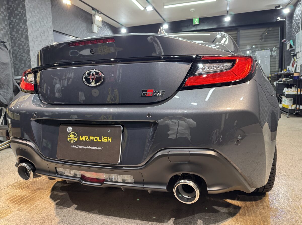新型車トヨタ GR86へのセラミックコーティング施工が完了
