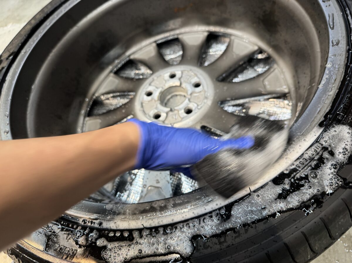 ホイール脱着両面コーティング