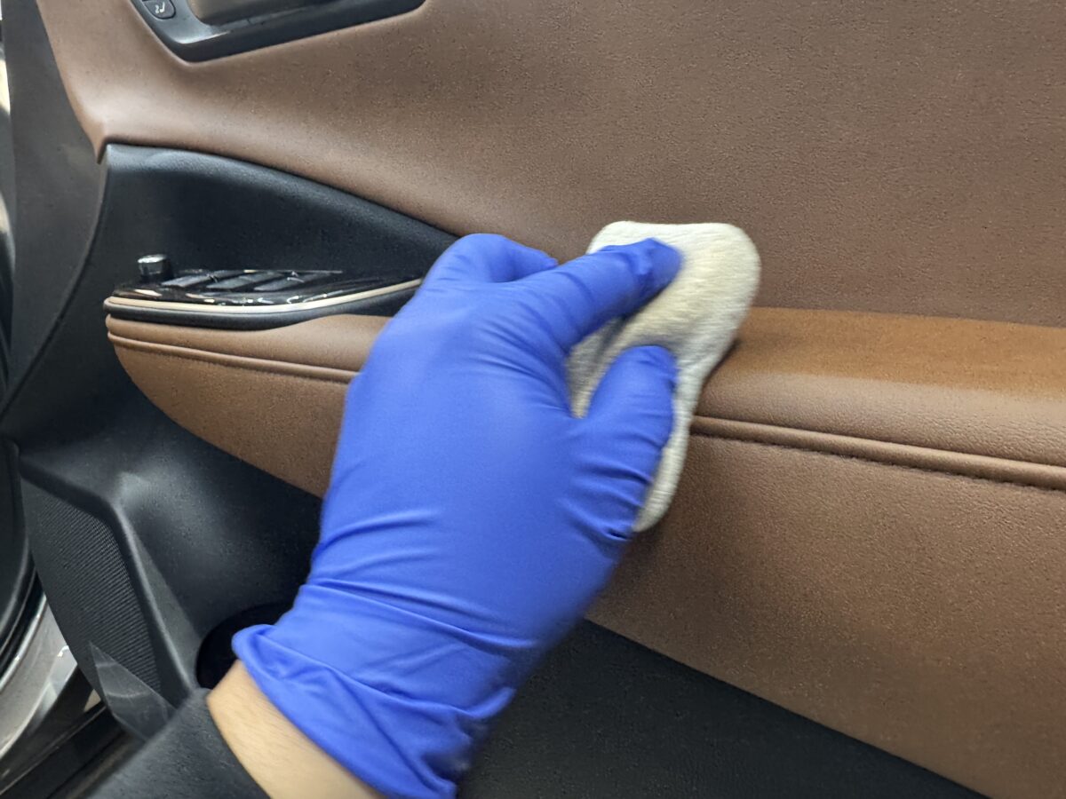 レザーシート専用コーティング