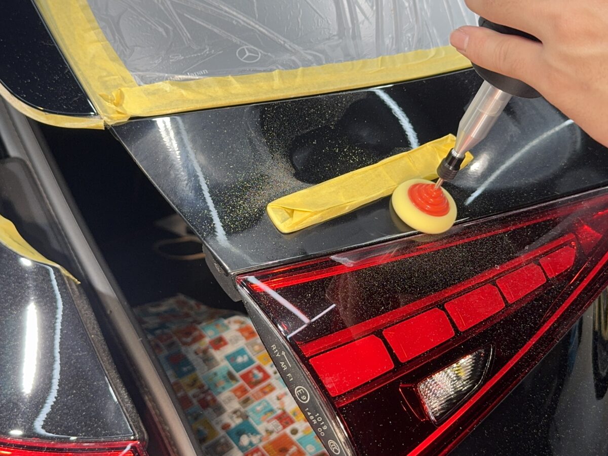 ポリッシング(研磨)作業