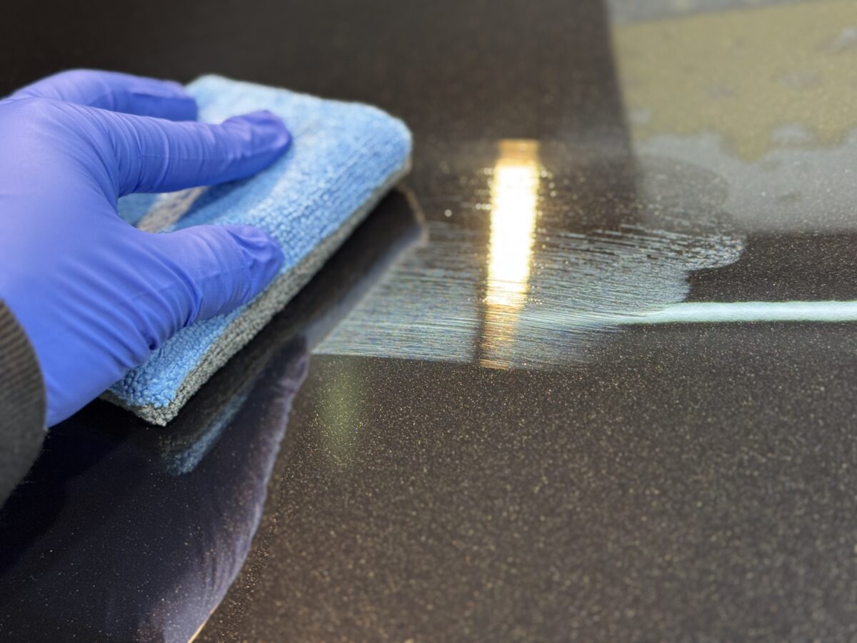 セラミックコーティング二層の施工