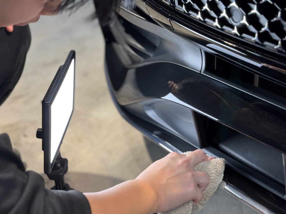 セラミックコーティング二層の施工