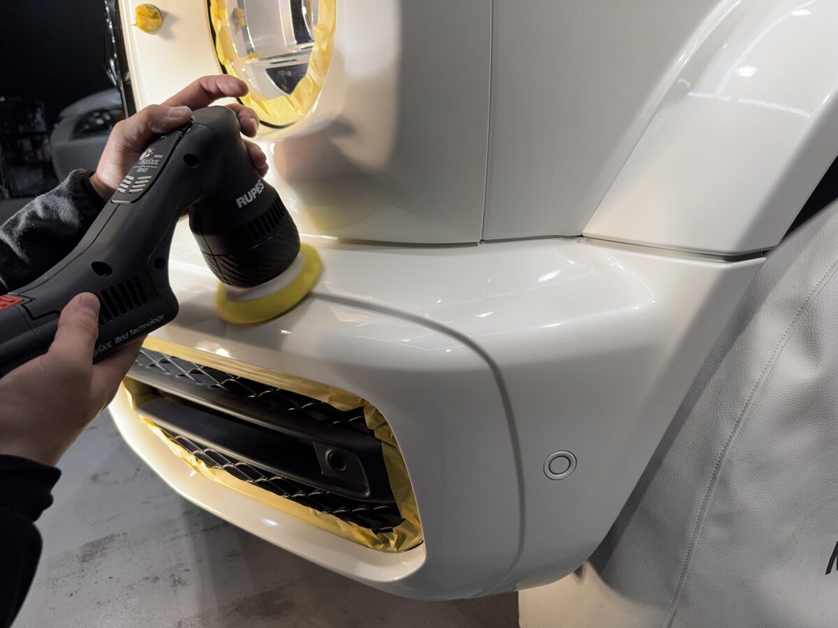 ポリッシング作業