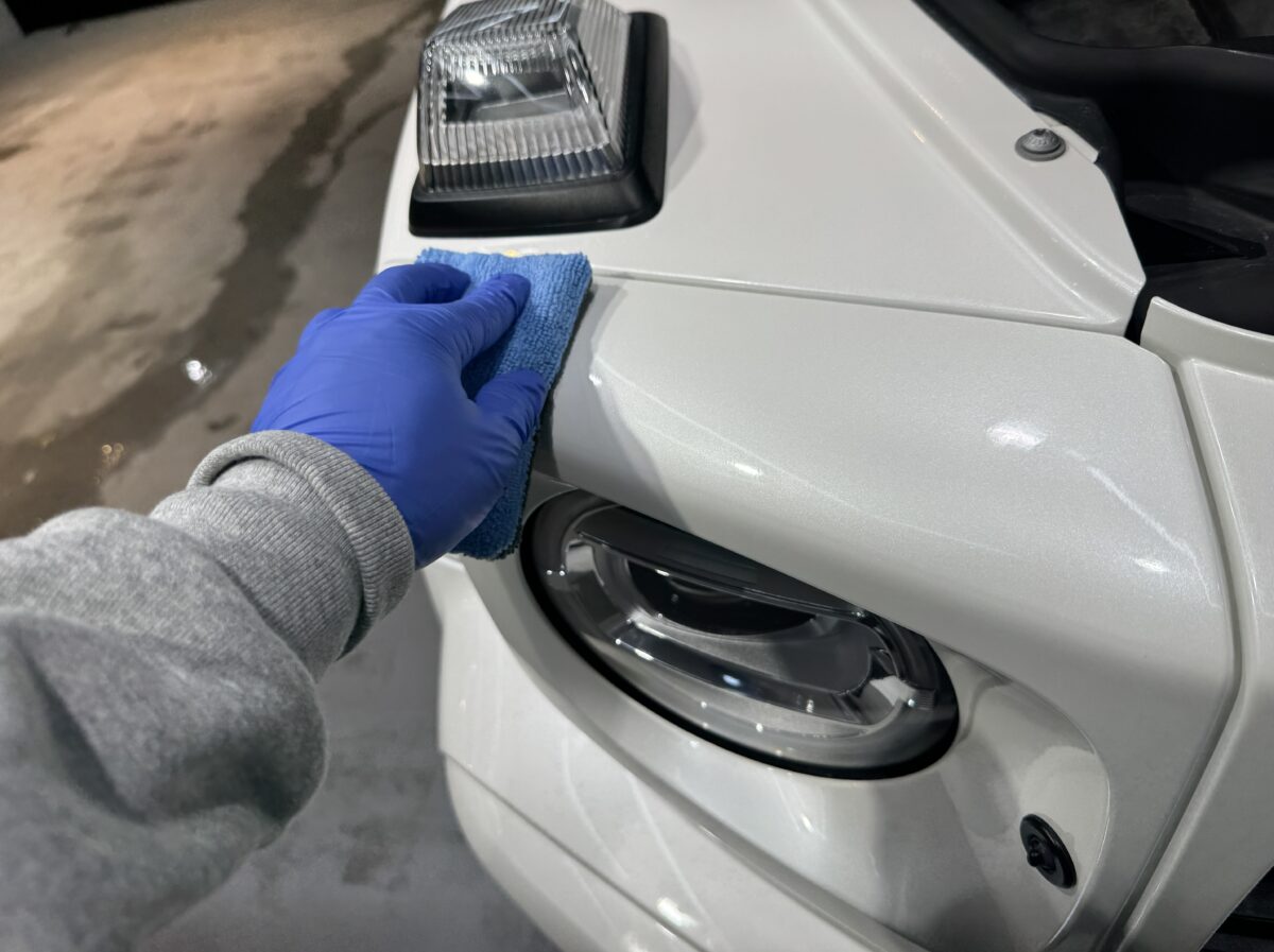 セラミックコーティング施工工程（G63 AMG）