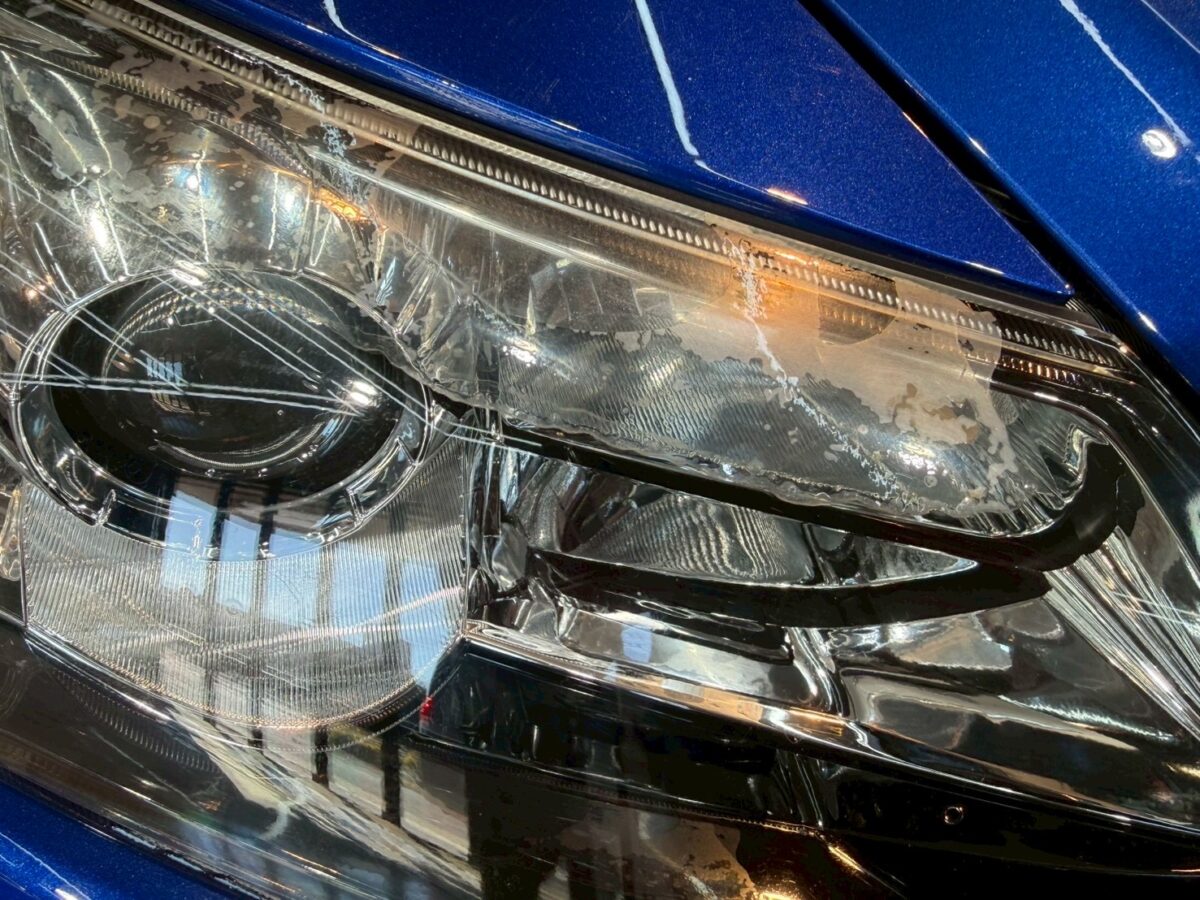 施工前の状態（クリア剥がれ）