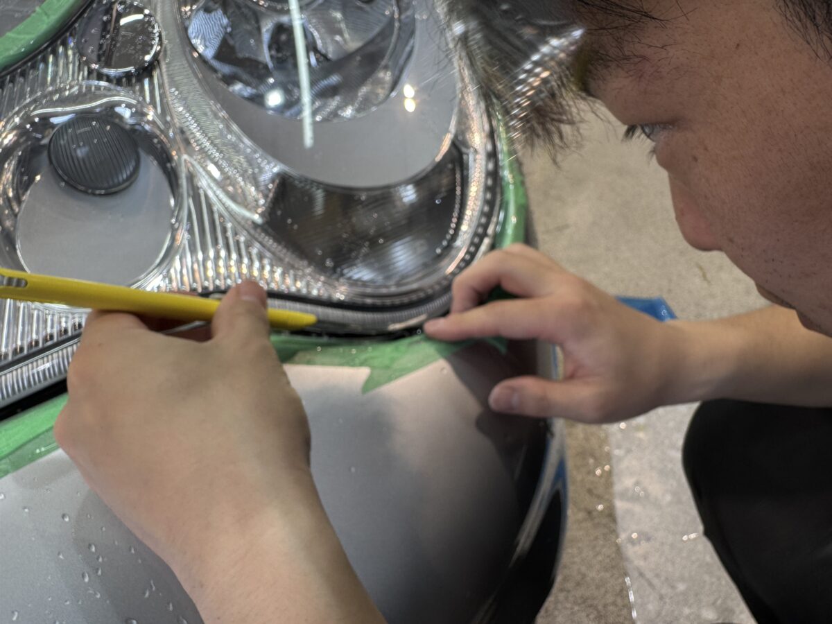 ヘッドライト専用プロテクションフィルム