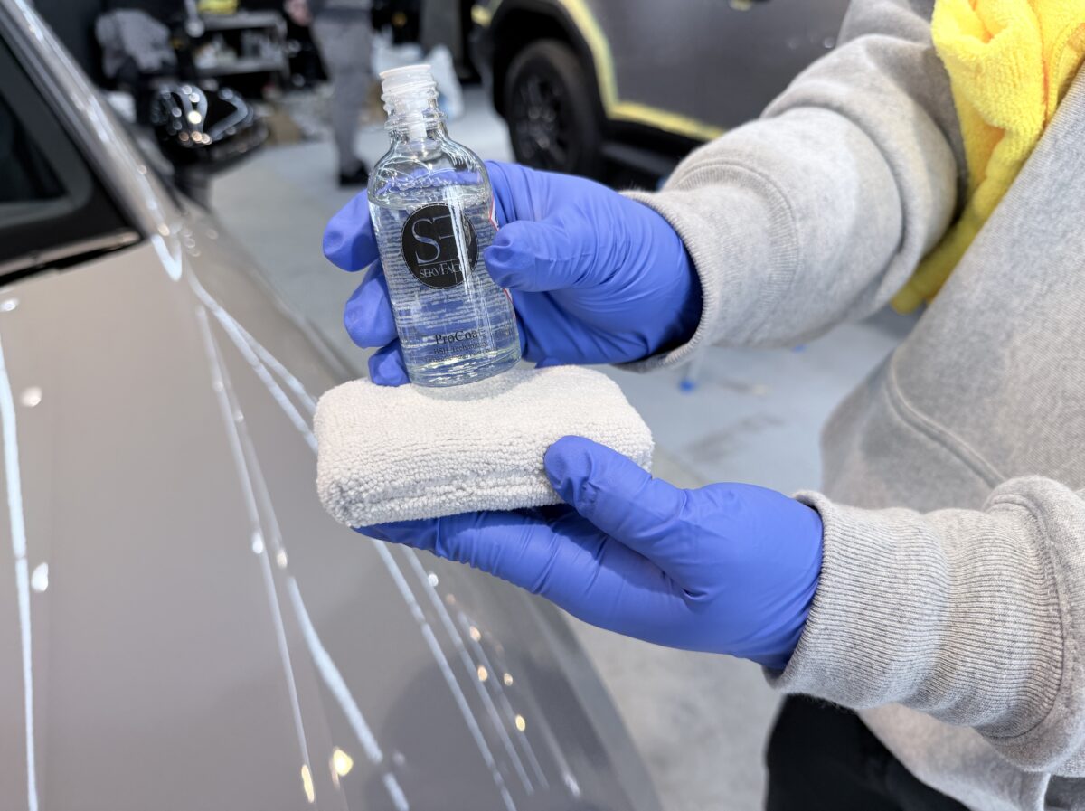 servFaces セラミックコーティング二層施工