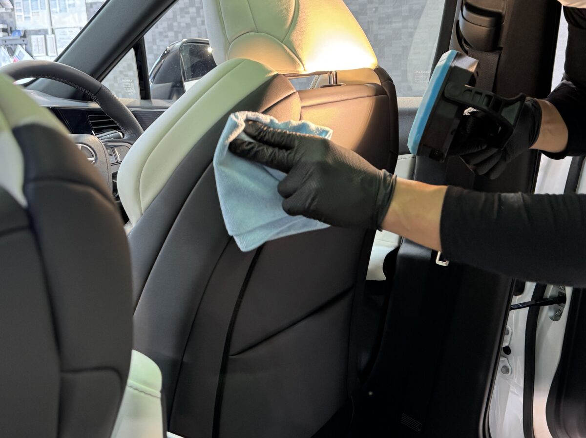 レザーシート専用コーティング