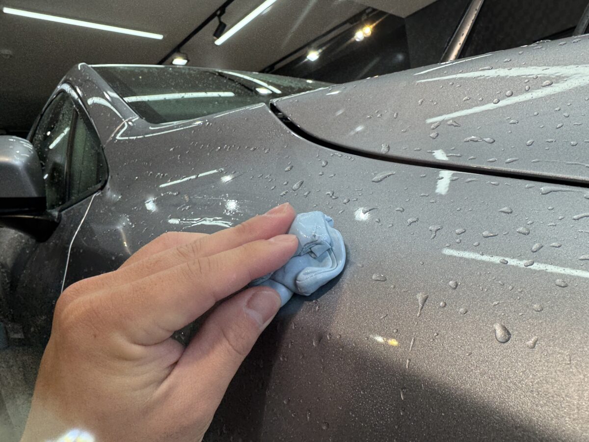 新型インプレッサの下地処理