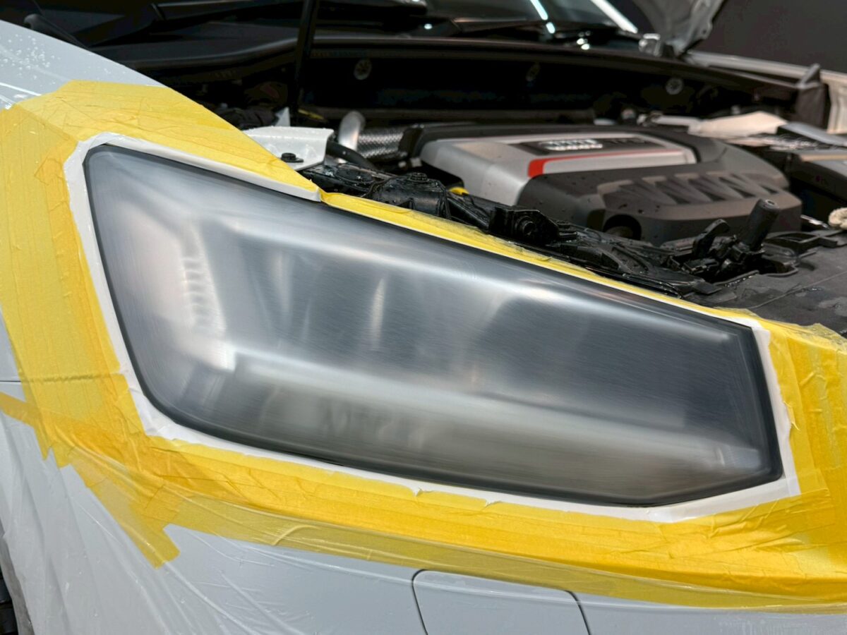 STEP1 ｜ クラック除去研磨