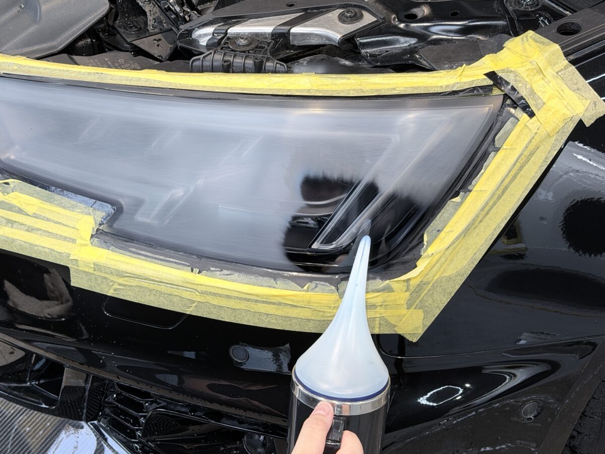 ヘッドライトスチーマー施工