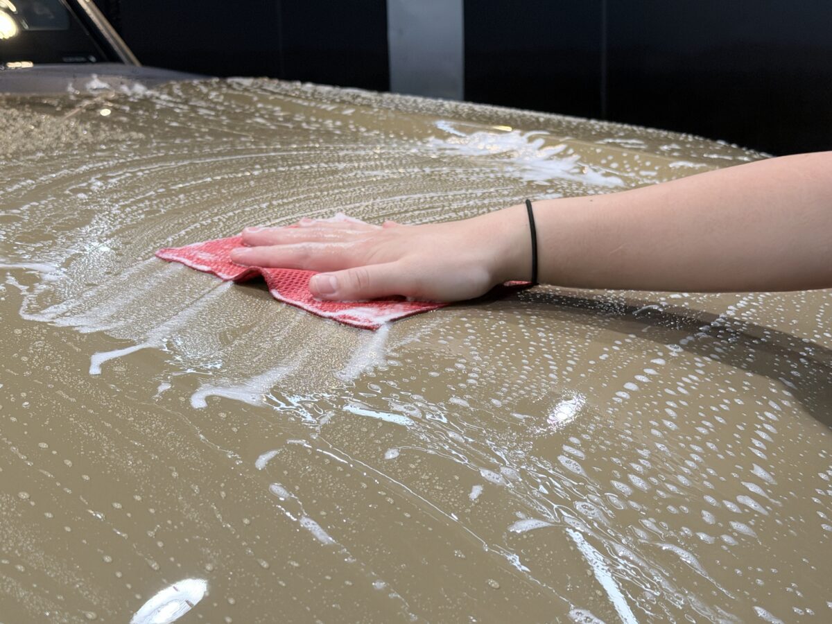 下地処理・洗浄工程