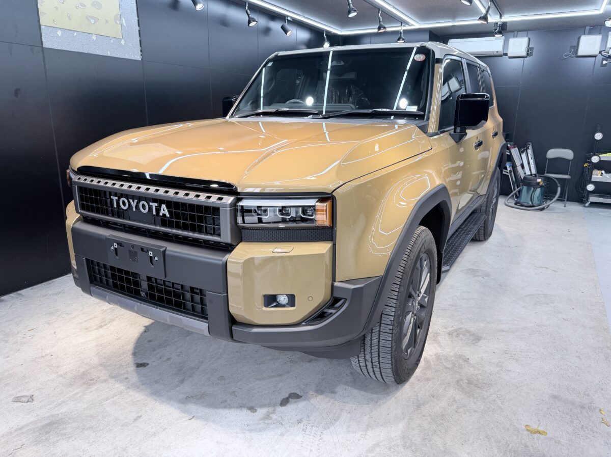 新車 ランクル250にガラスコーティング施工 ／ 神奈川県横須賀市K様より