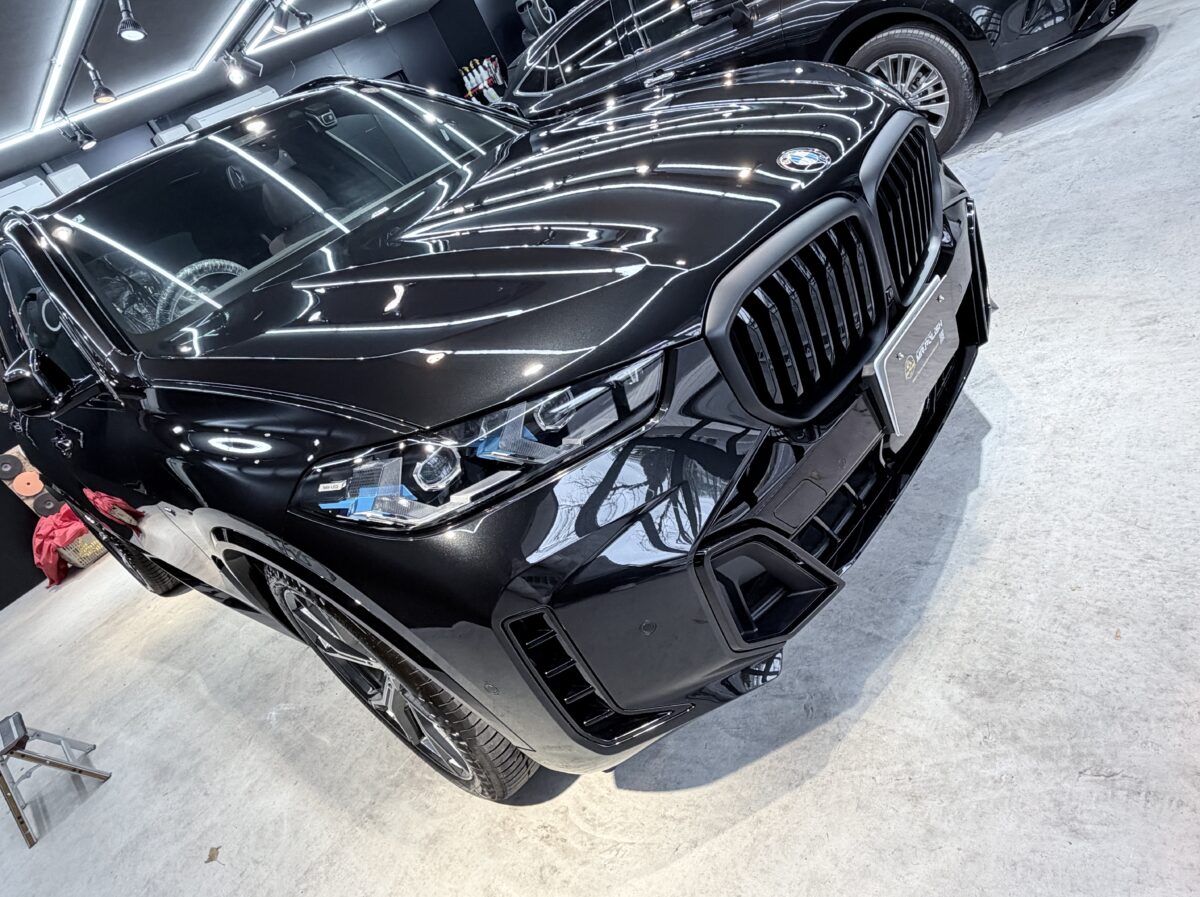 BMW X5 セラミックコーティング施工完了