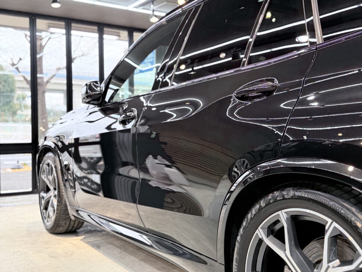 BMW X5 セラミックコーティング施工完了
