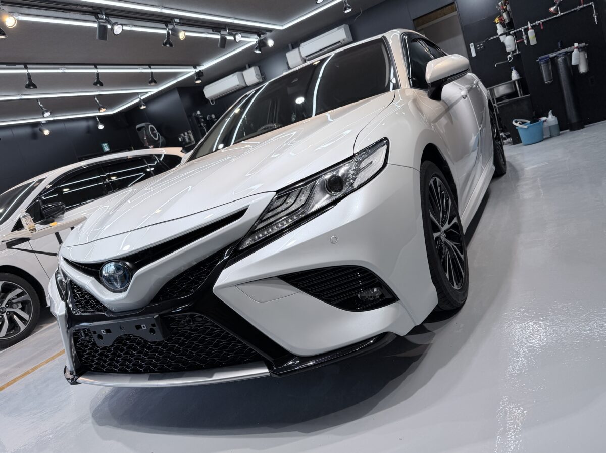 70 カムリ セラミックコーティング二層の施工後