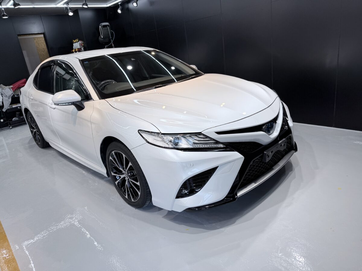 70 カムリ セラミックコーティング二層の施工後