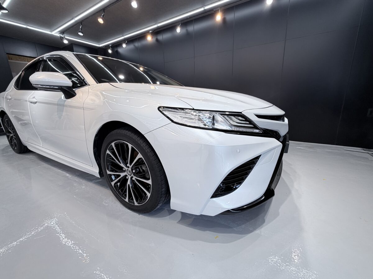 70 カムリ セラミックコーティング二層の施工後