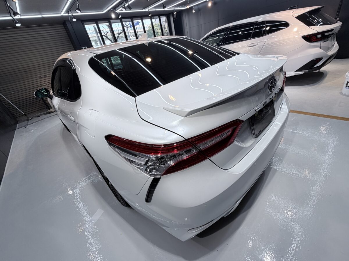 70 カムリ セラミックコーティング二層の施工後