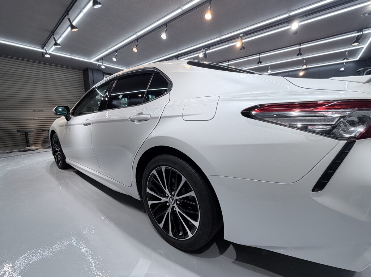 70 カムリ セラミックコーティング二層の施工後