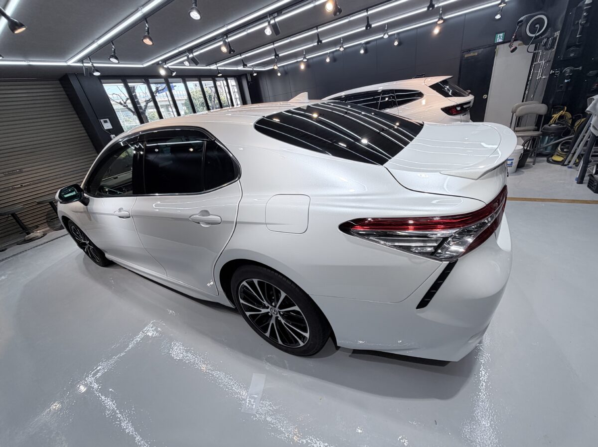 70 カムリ セラミックコーティング二層の施工後