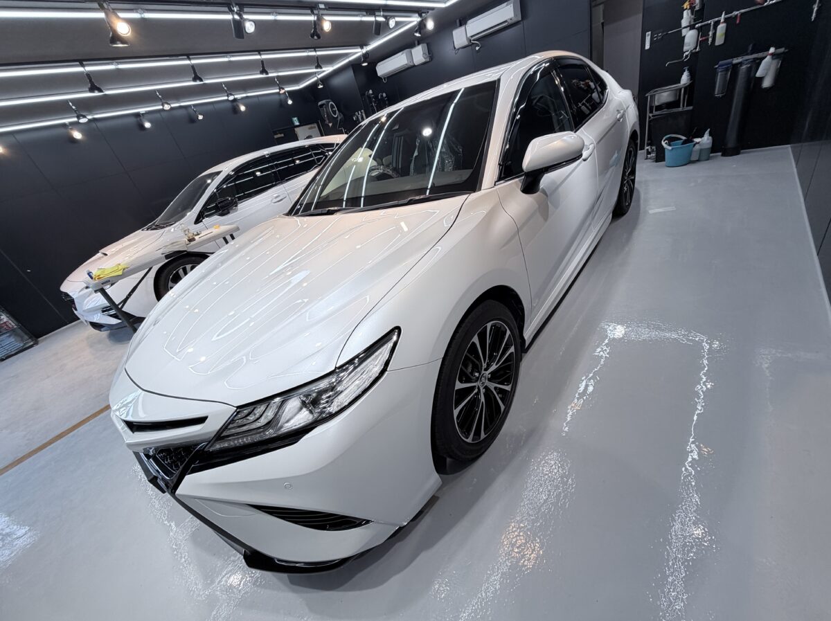 70 カムリ セラミックコーティング二層の施工後