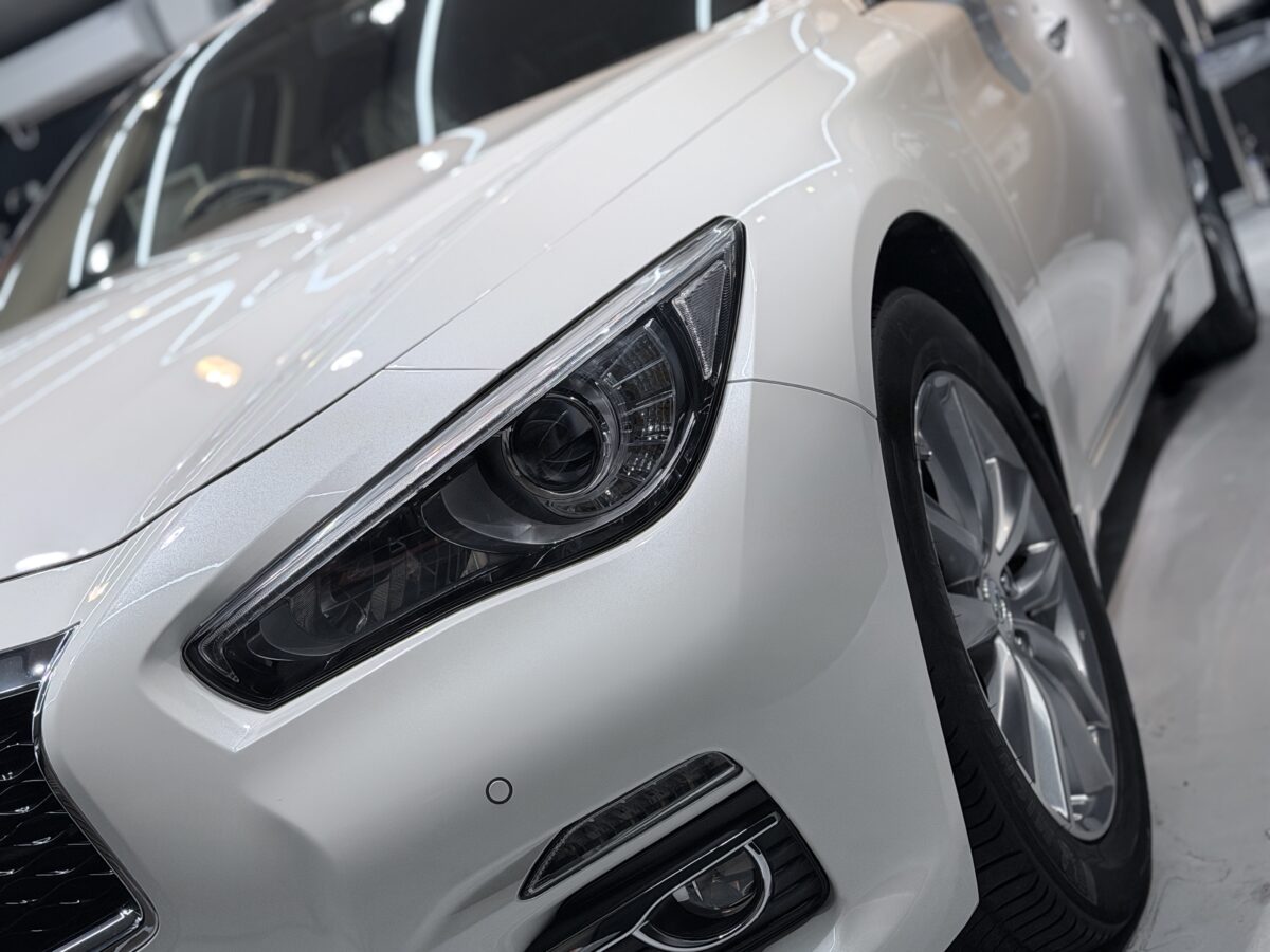 STEP3 ｜ SIXセラミックコーティング二層施工