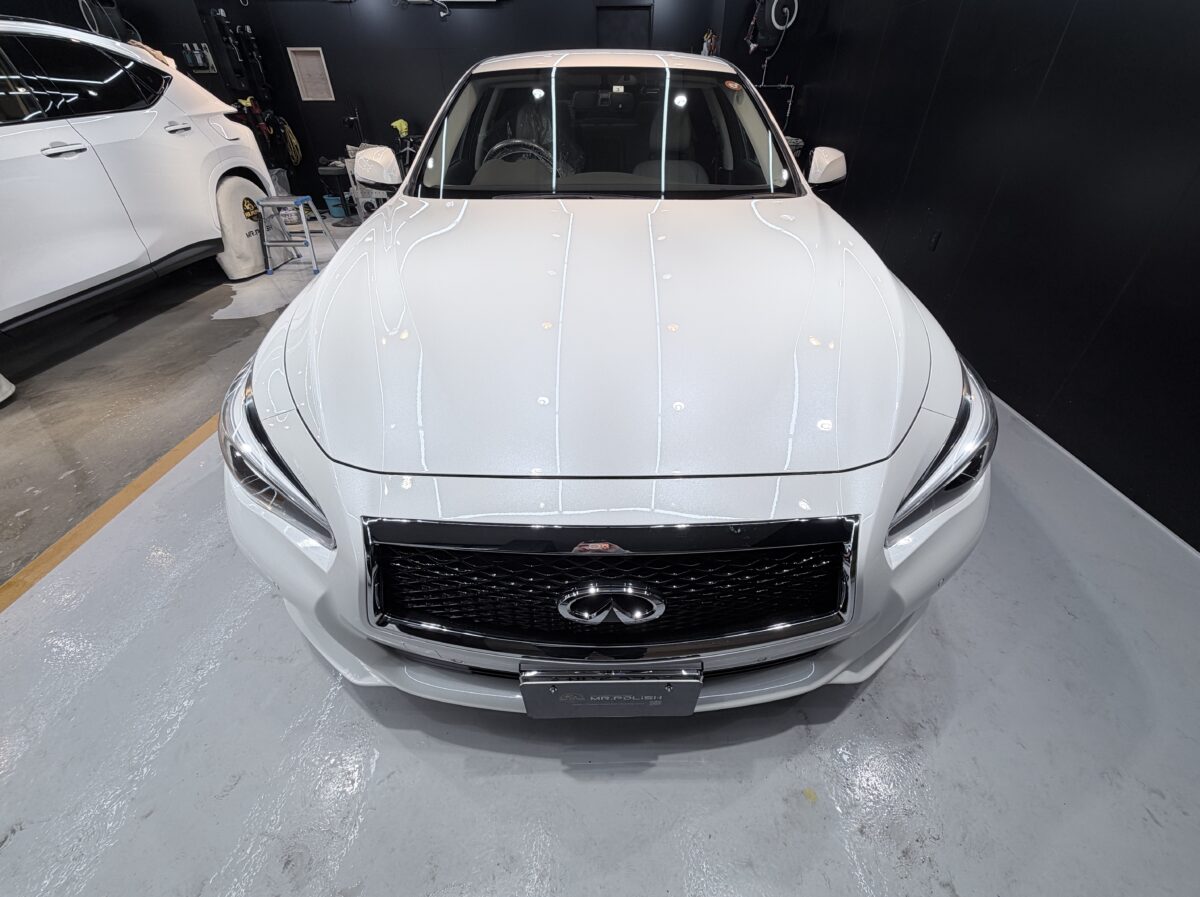 STEP3 ｜ SIXセラミックコーティング二層施工