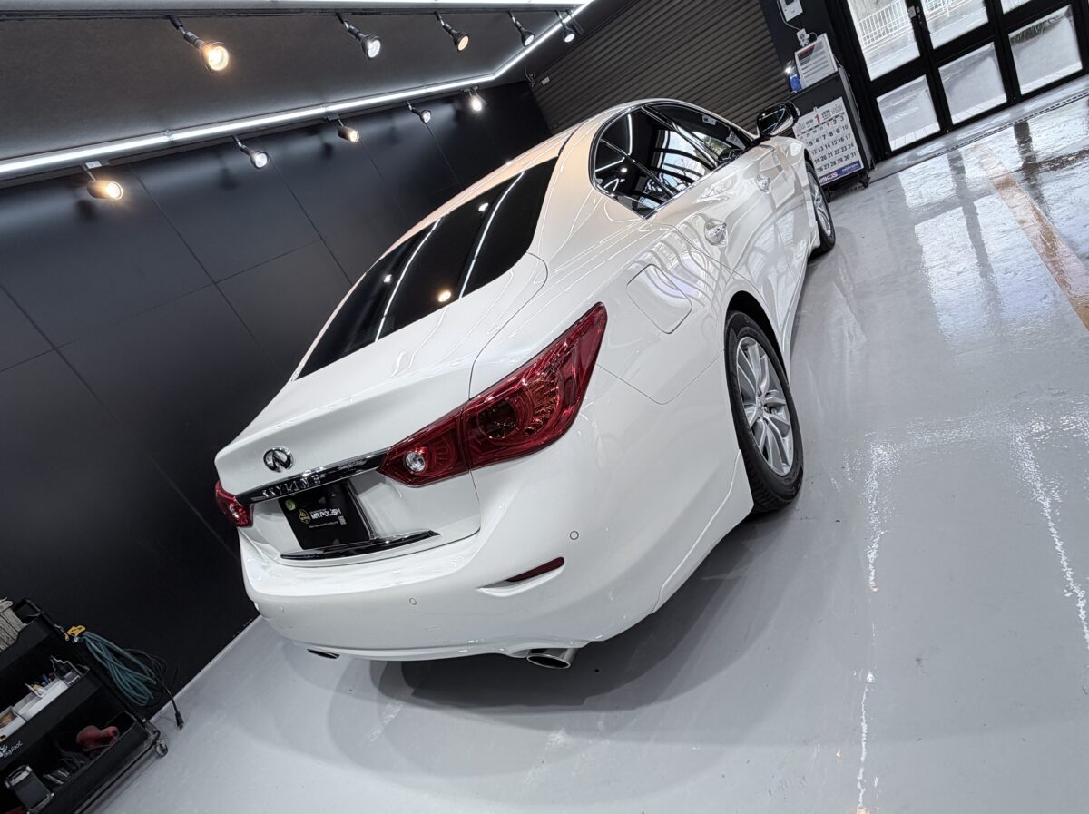 STEP3 ｜ SIXセラミックコーティング二層施工