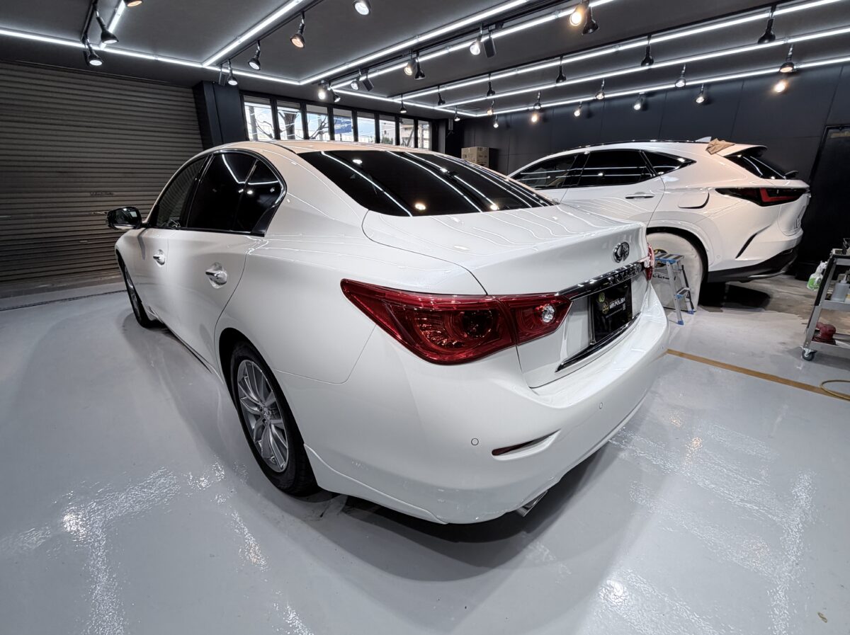 STEP3 ｜ SIXセラミックコーティング二層施工